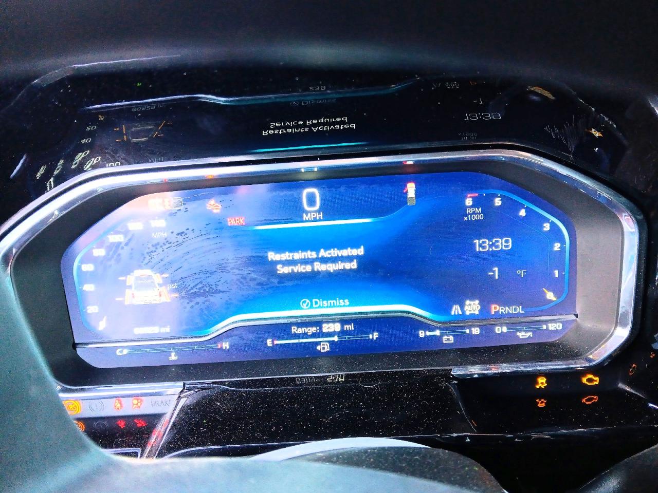 2024 CHEVROLET SILVERADO K1500 LT photo 9
