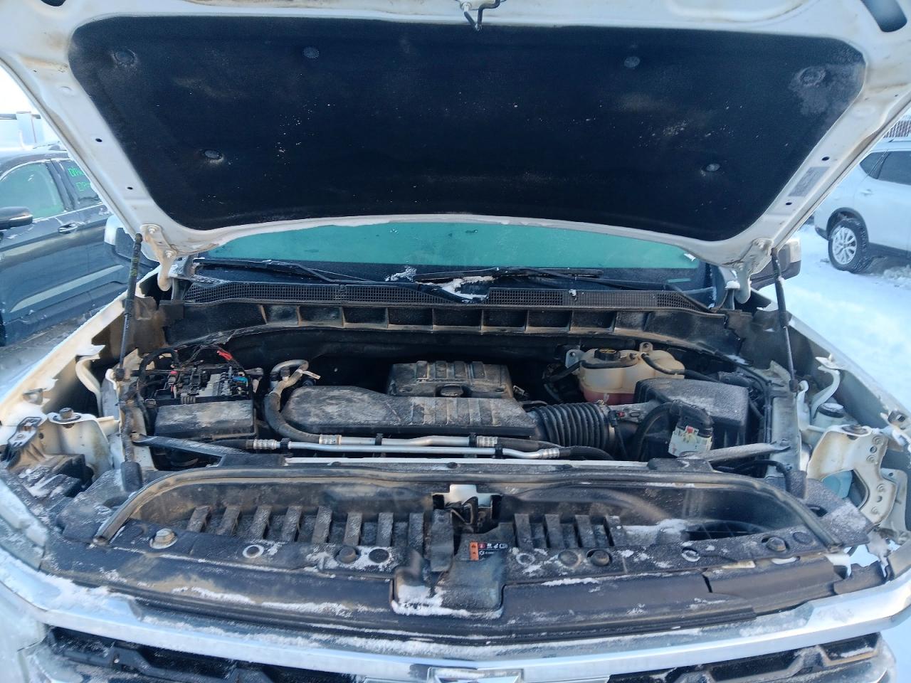 2024 CHEVROLET SILVERADO K1500 LT photo 11