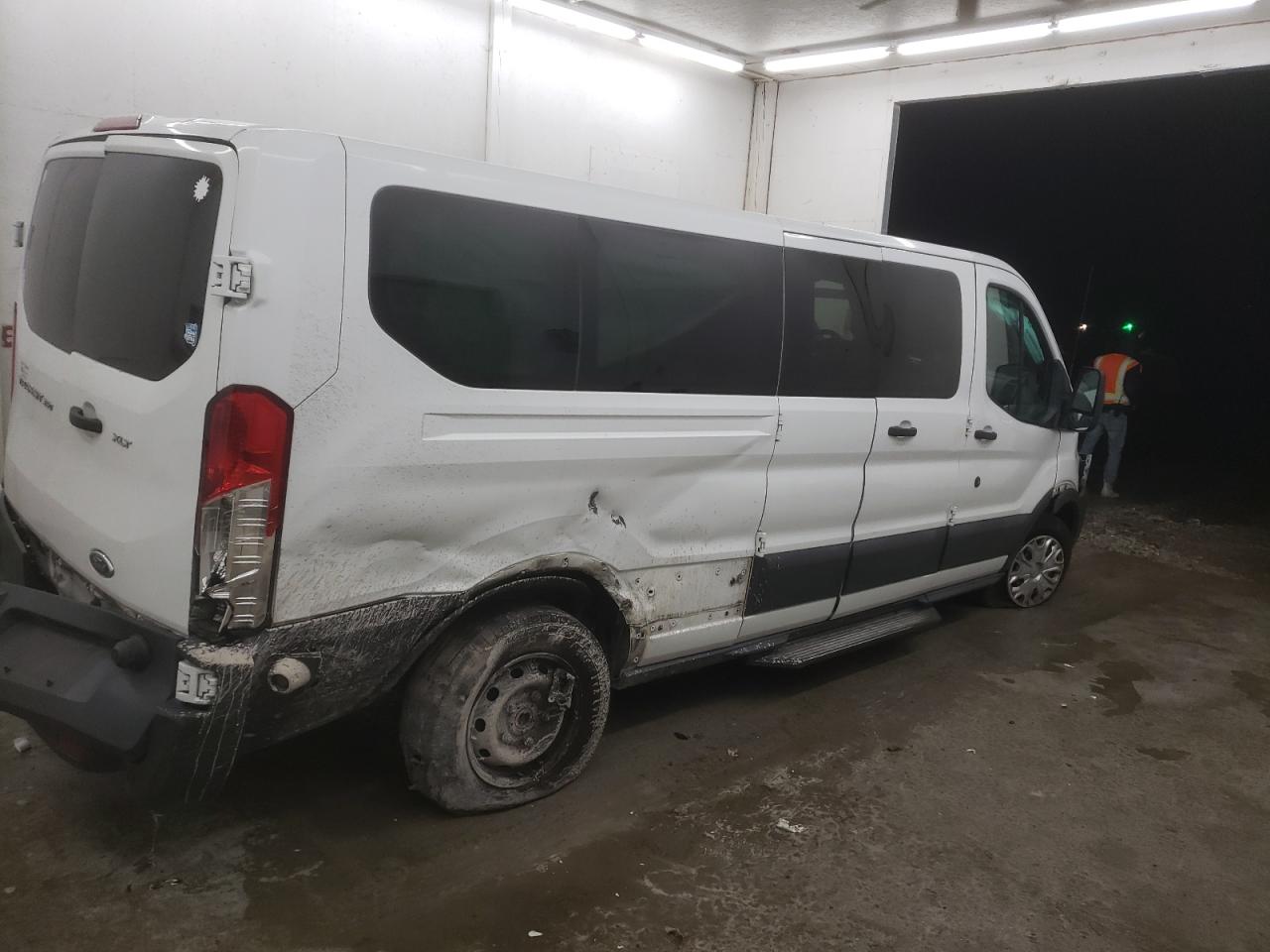 2016 FORD TRANSIT T-350 photo 3