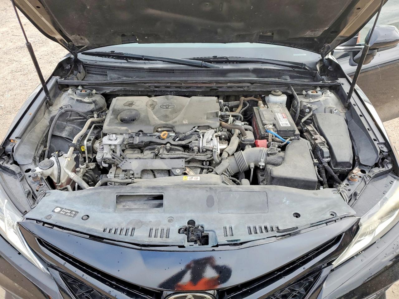 2019 TOYOTA CAMRY SE photo 11