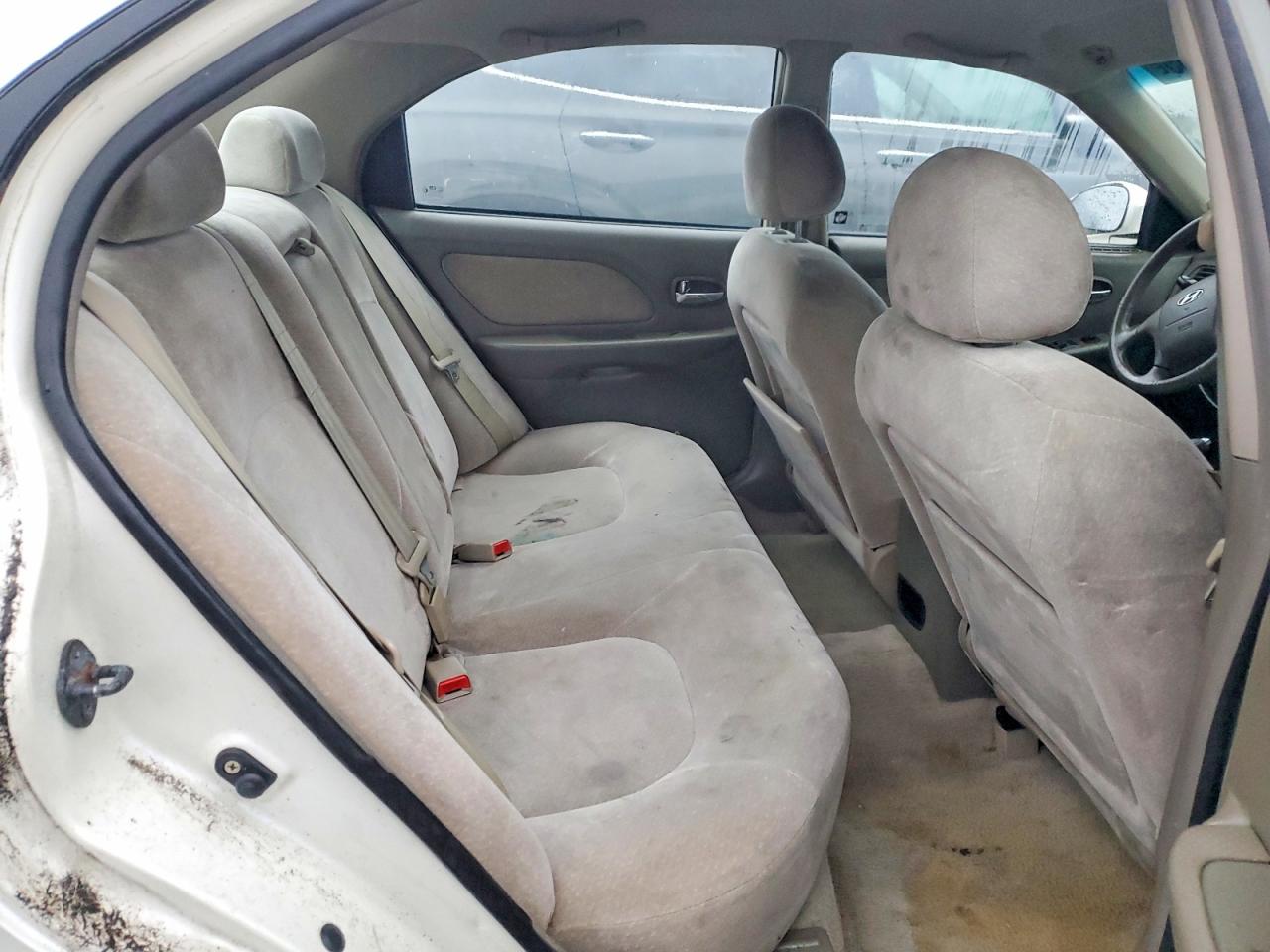 2002 HYUNDAI SONATA photo 28