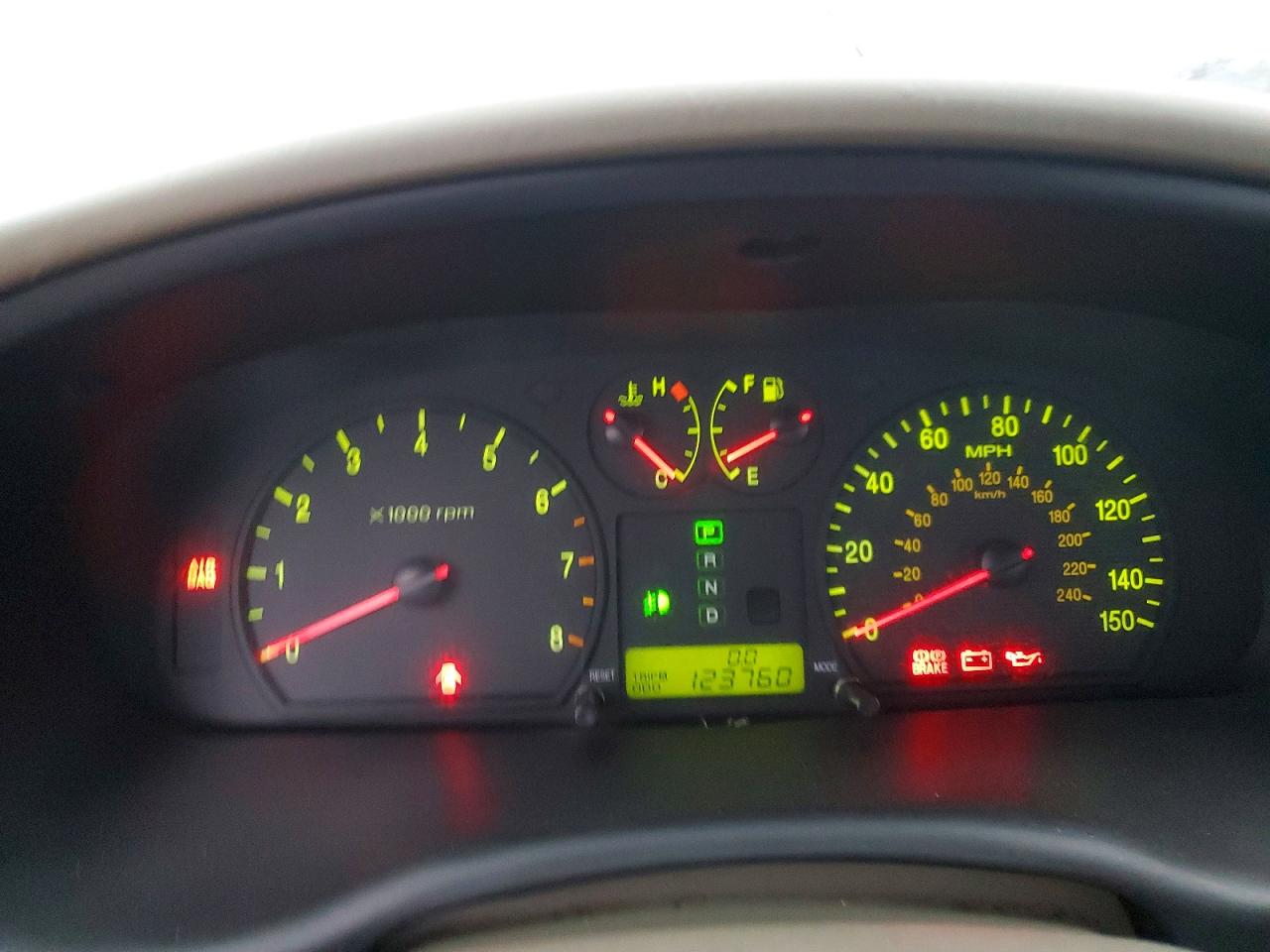 2002 HYUNDAI SONATA photo 25