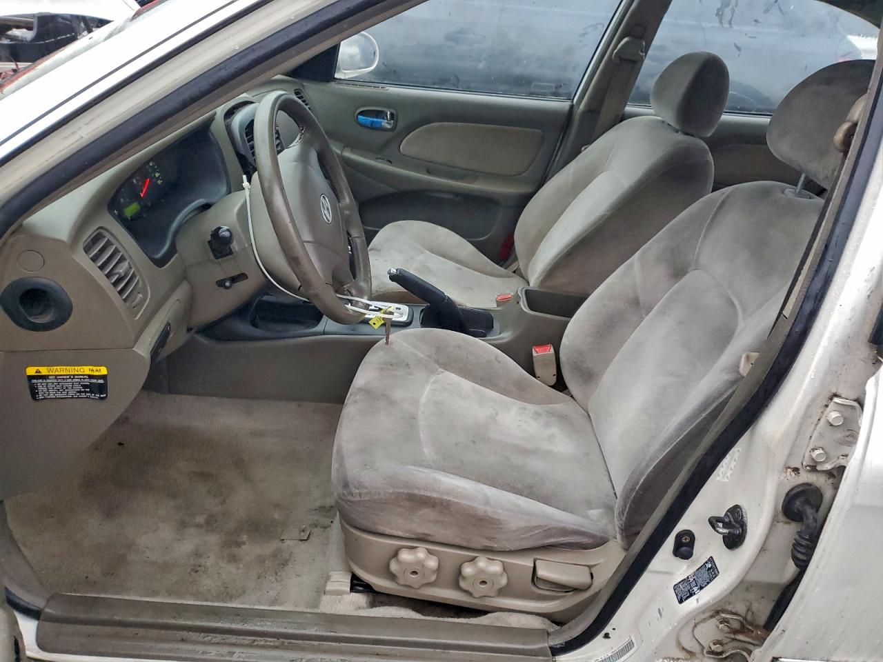2002 HYUNDAI SONATA photo 19