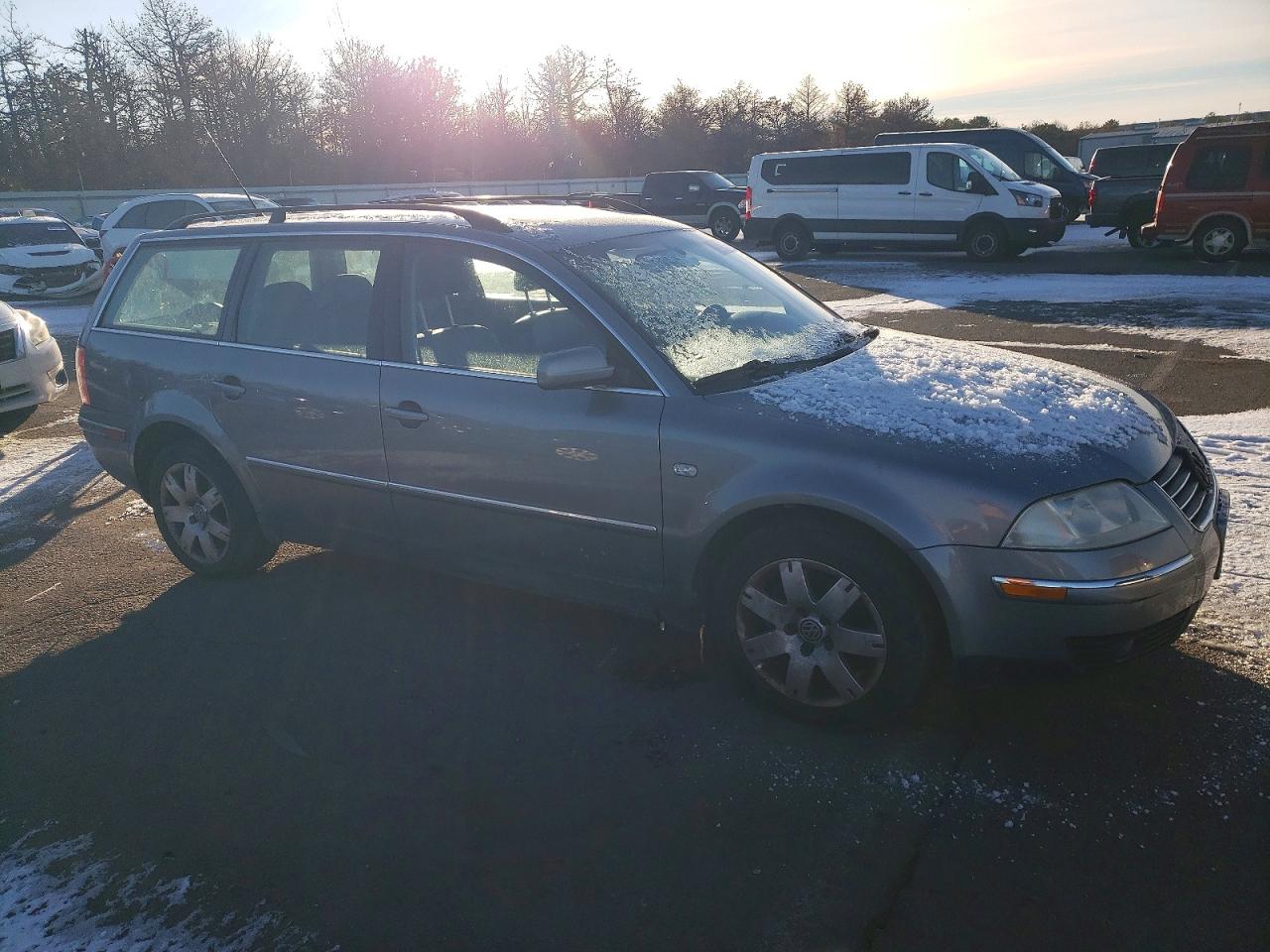 2003 VOLKSWAGEN PASSAT GLX 4MOTION photo 4