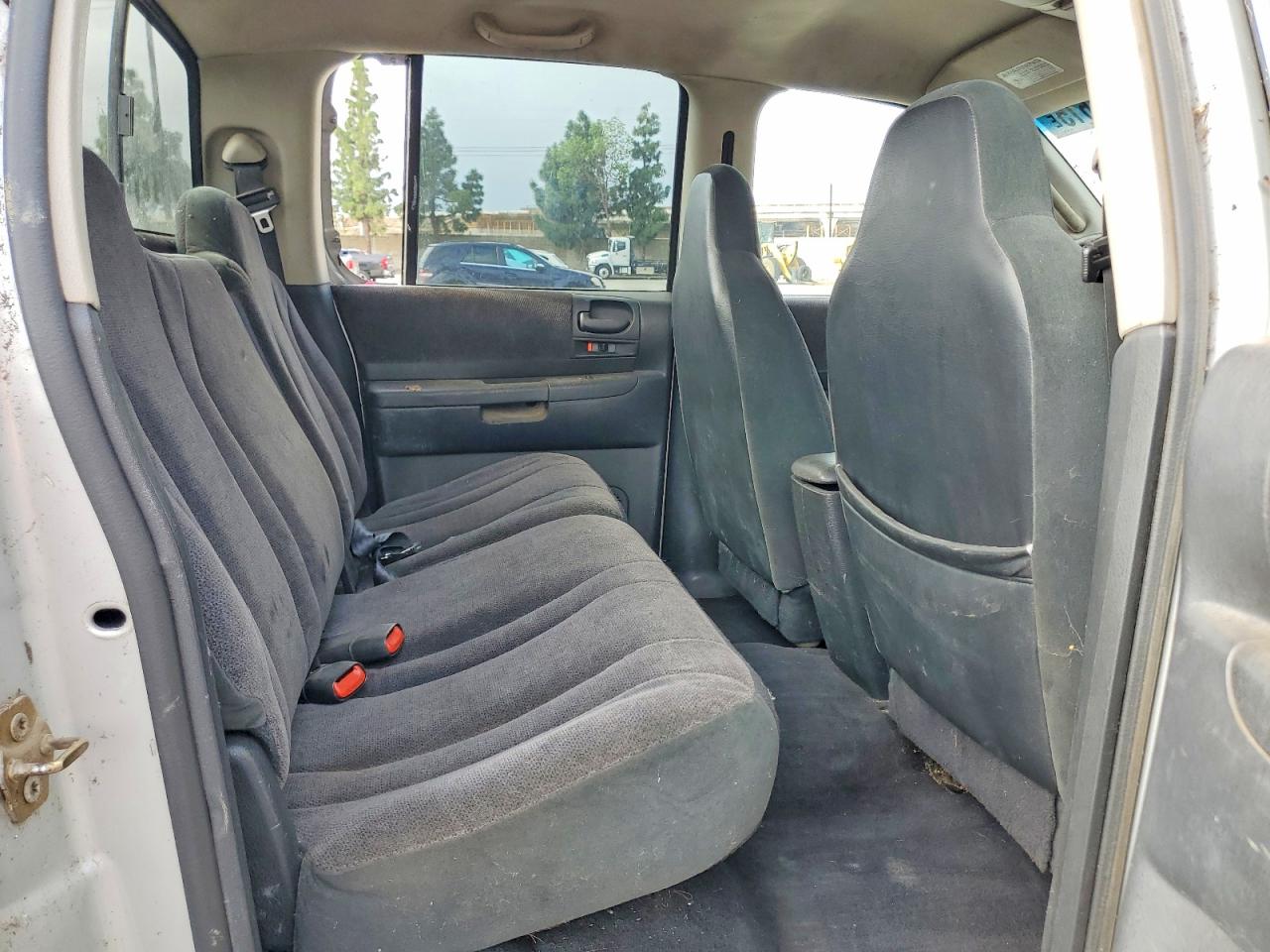 2001 DODGE DAKOTA QUAD photo 19