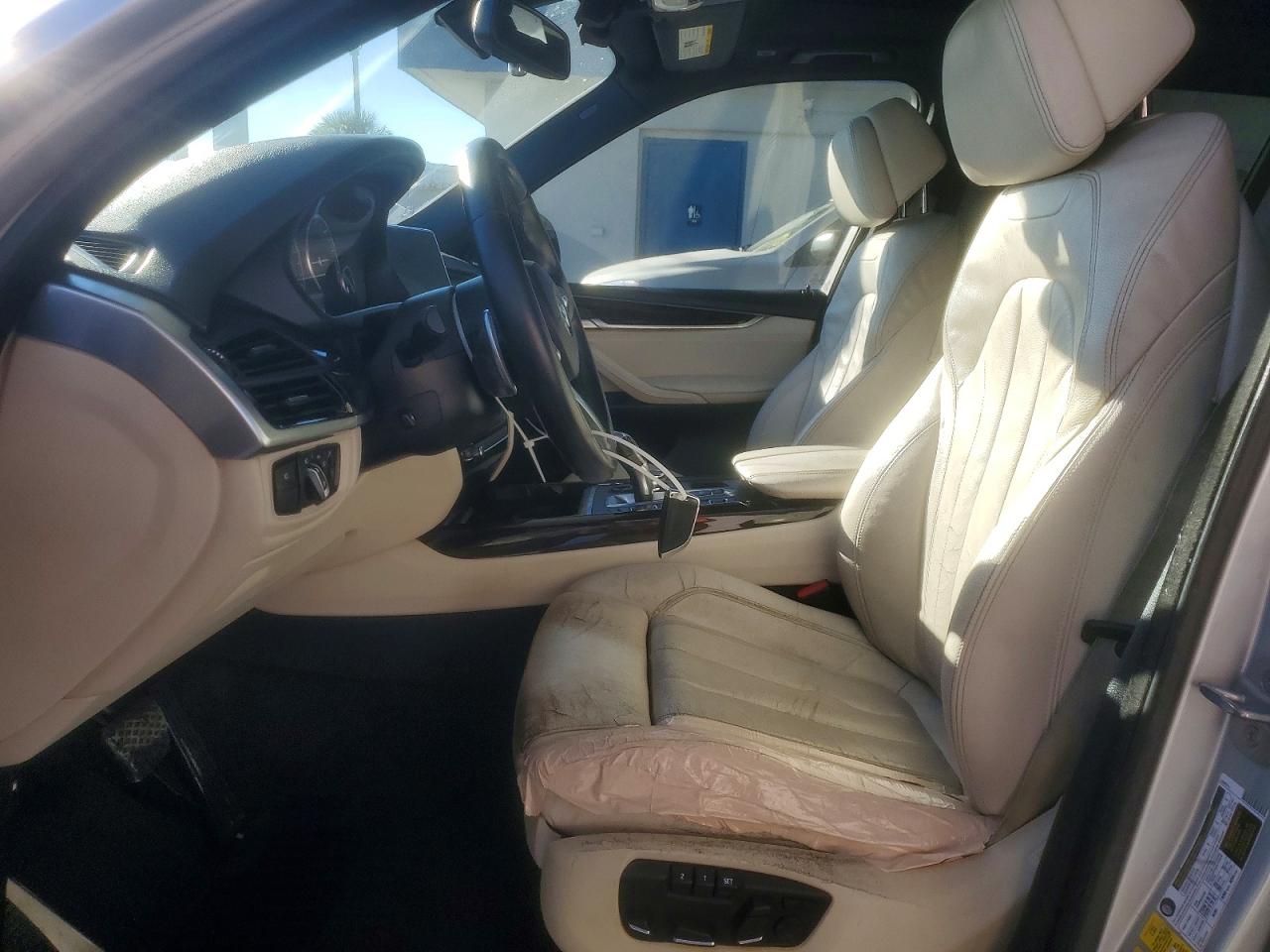 2016 BMW X5 XDR40E photo 13