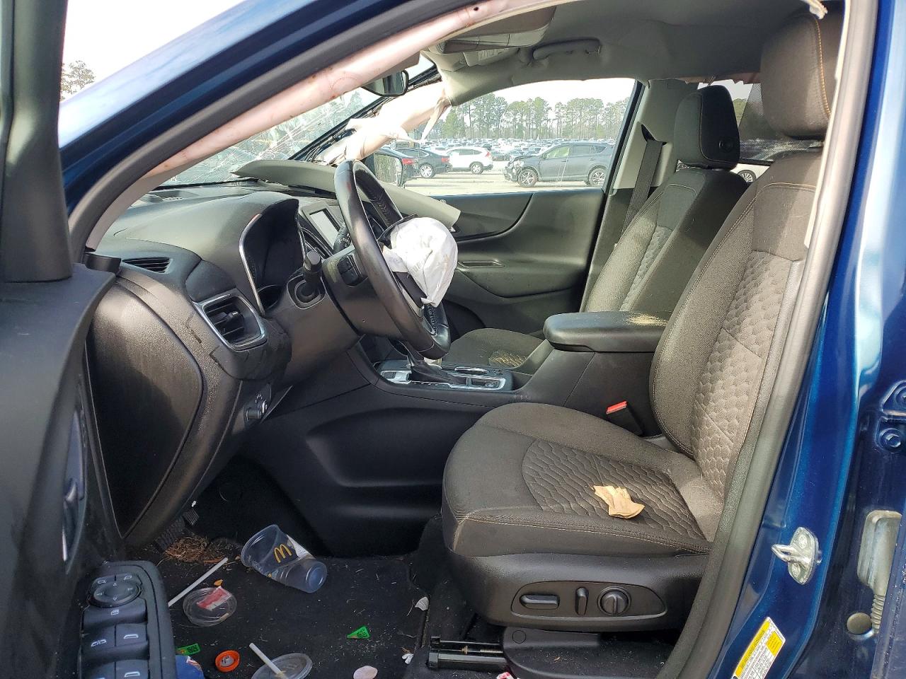 2019 CHEVROLET EQUINOX LT photo 7