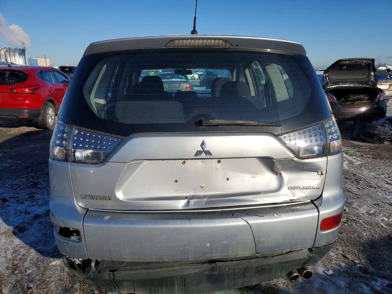 2007 MITSUBISHI OUTLANDER ES photo 6