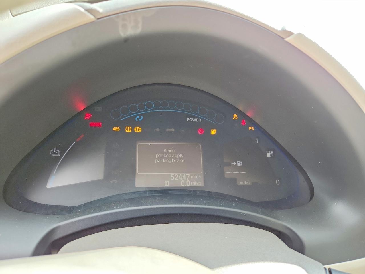 2011 NISSAN LEAF SV photo 17