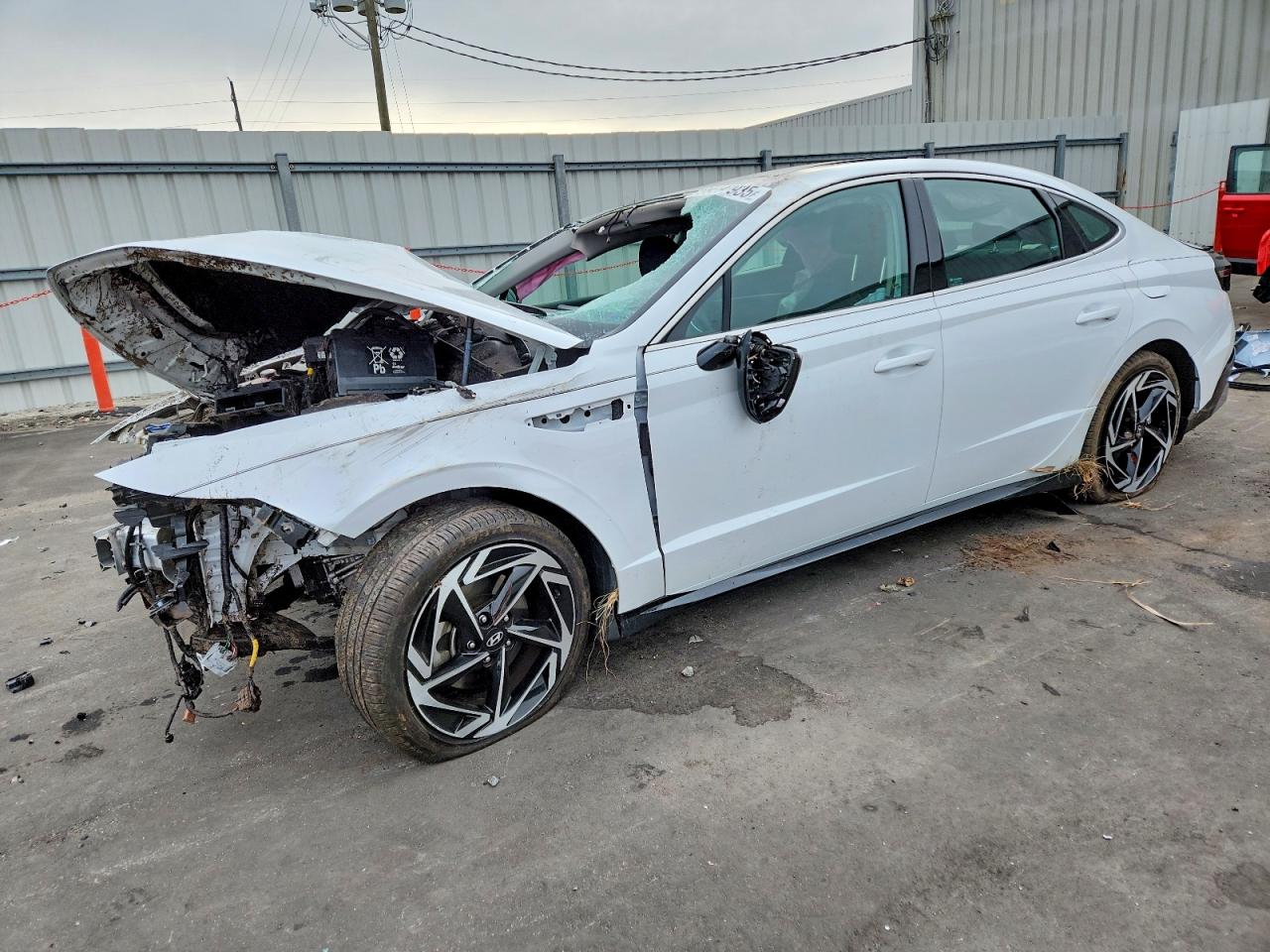 2025 HYUNDAI SONATA