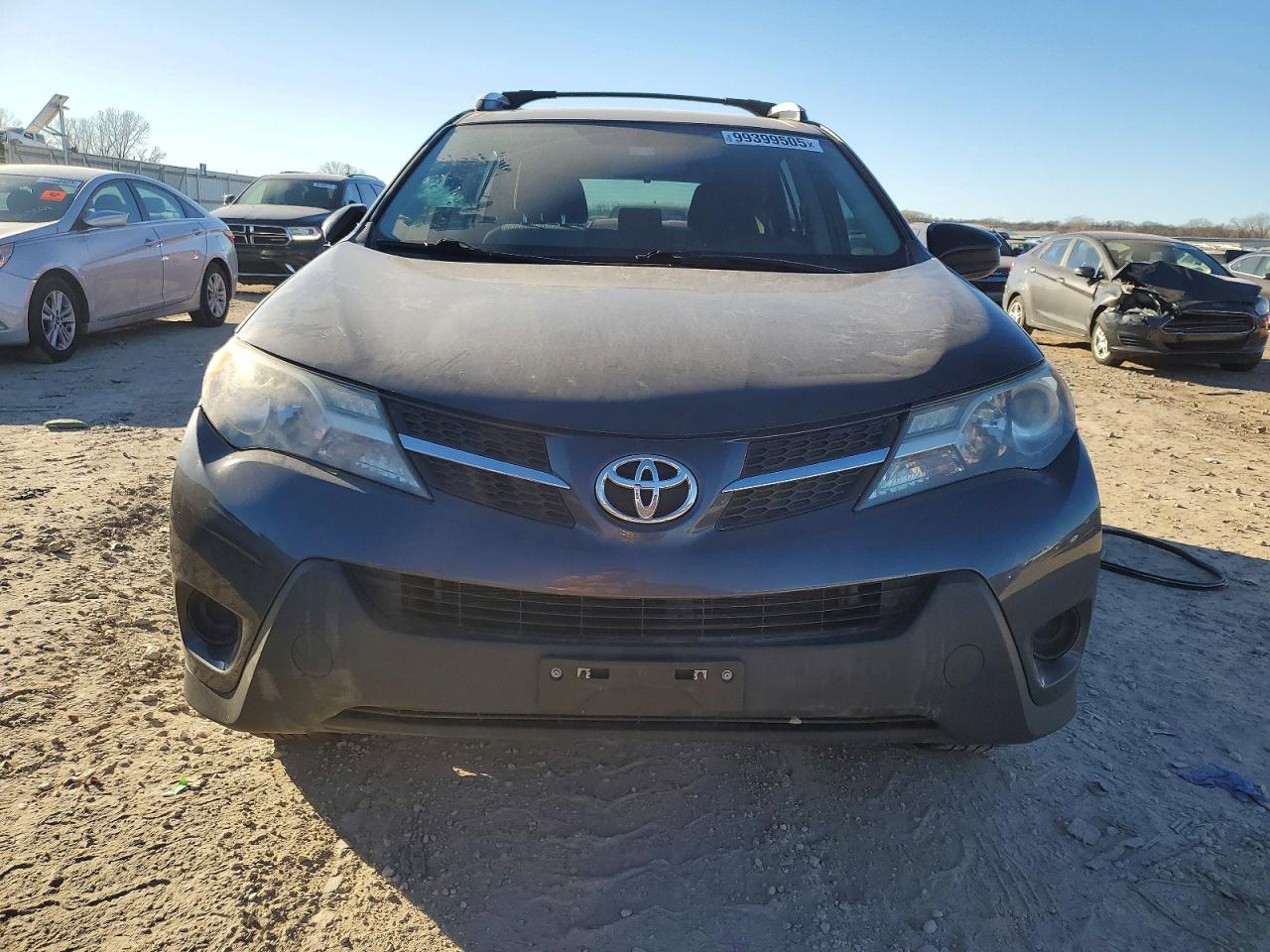 2014 TOYOTA RAV4 LE photo 5