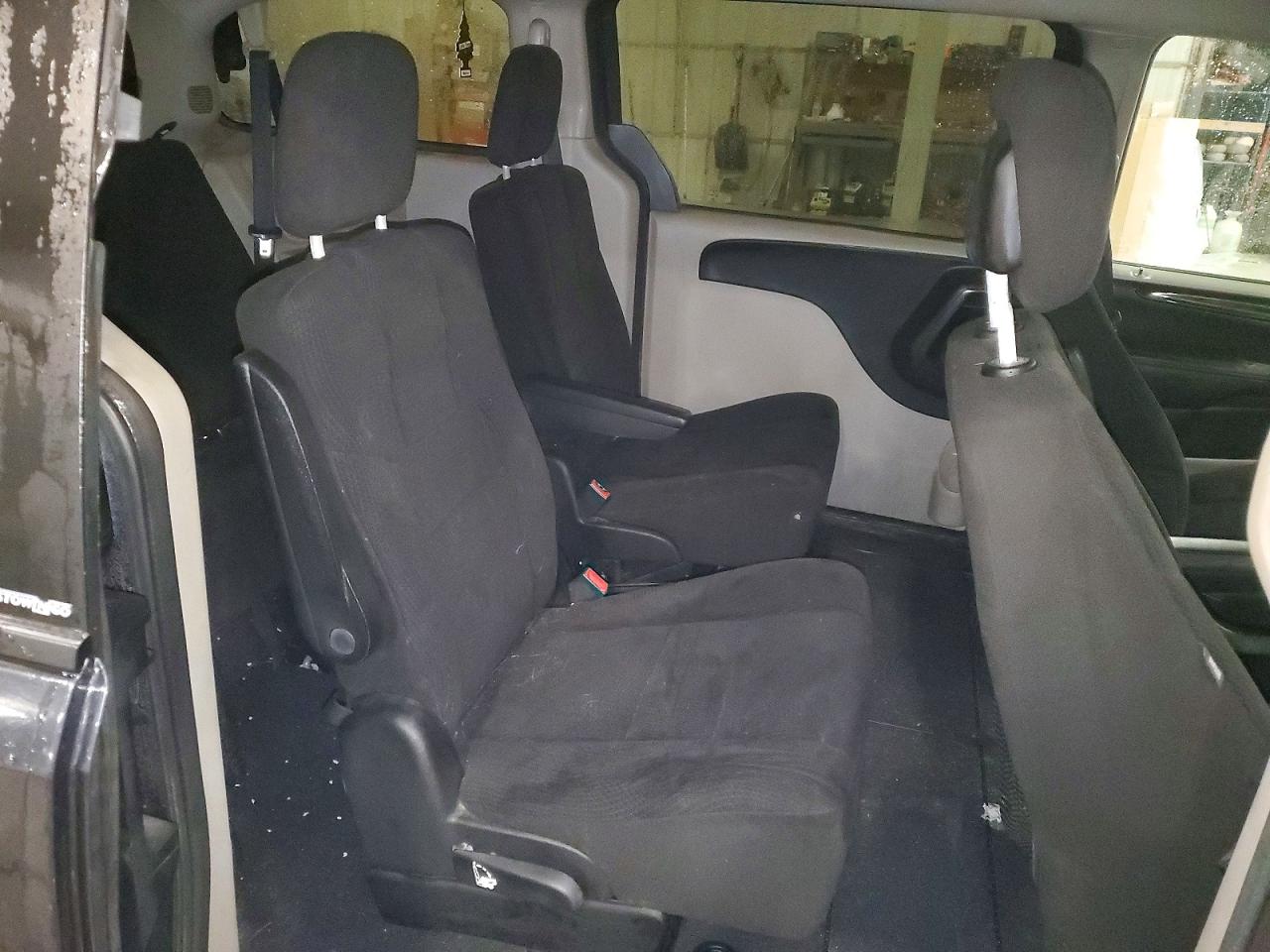 2013 DODGE GRAND CARAVAN SE photo 11