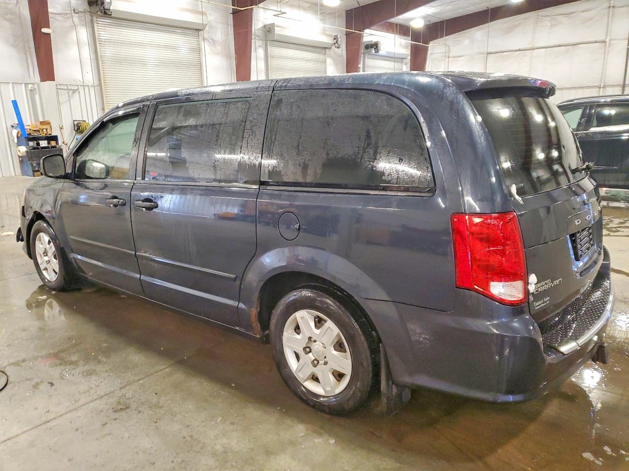 2013 DODGE GRAND CARAVAN SE photo 2