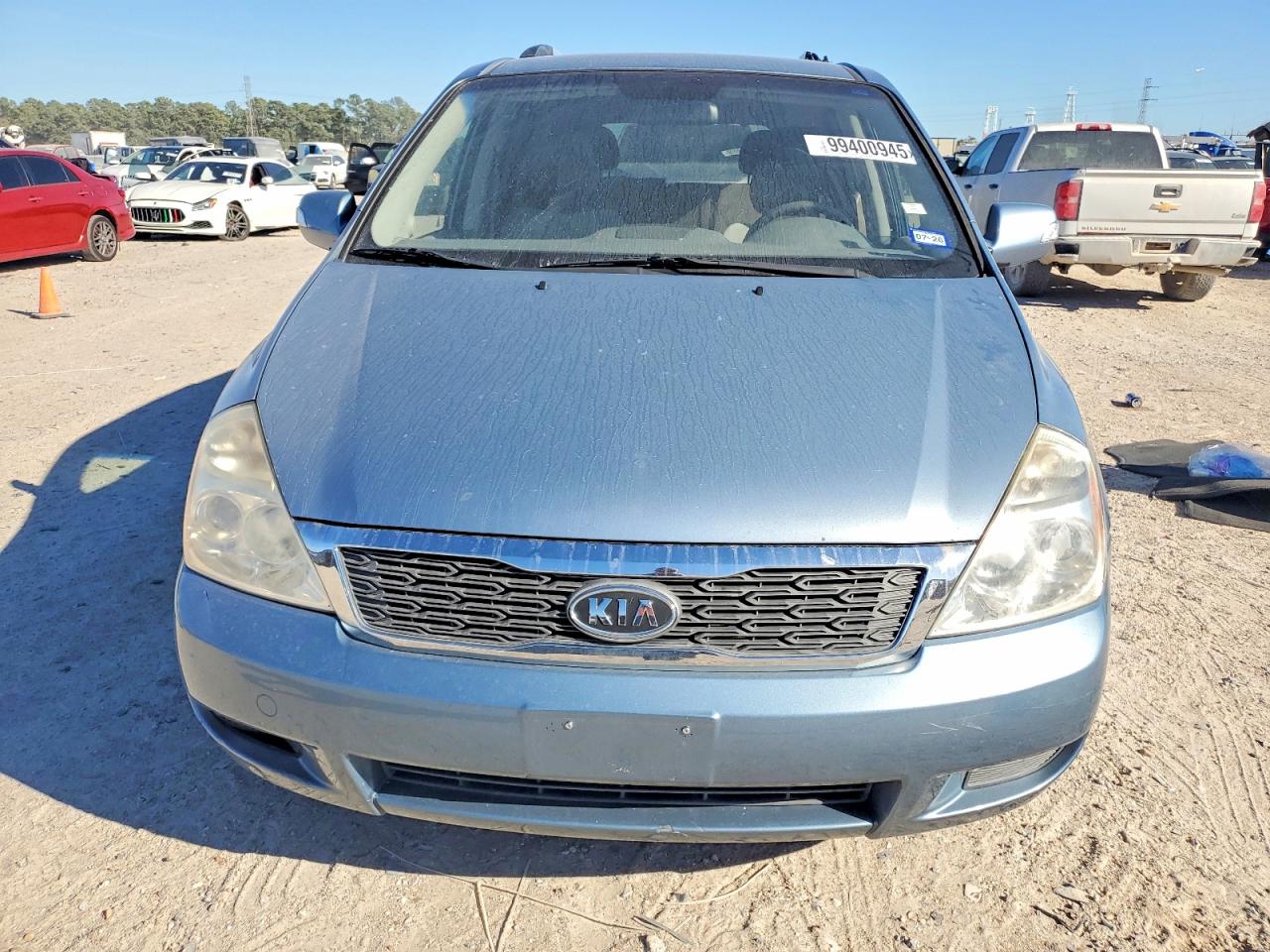 2012 KIA SEDONA LX photo 9