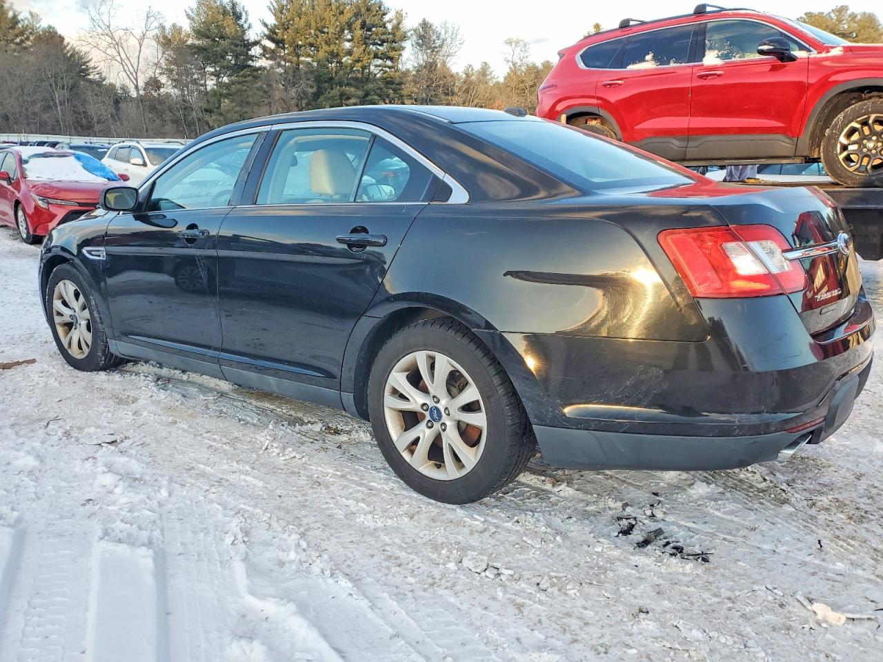 2011 FORD TAURUS SEL photo 2