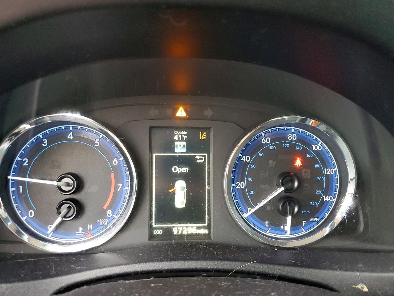 2017 TOYOTA COROLLA L photo 9