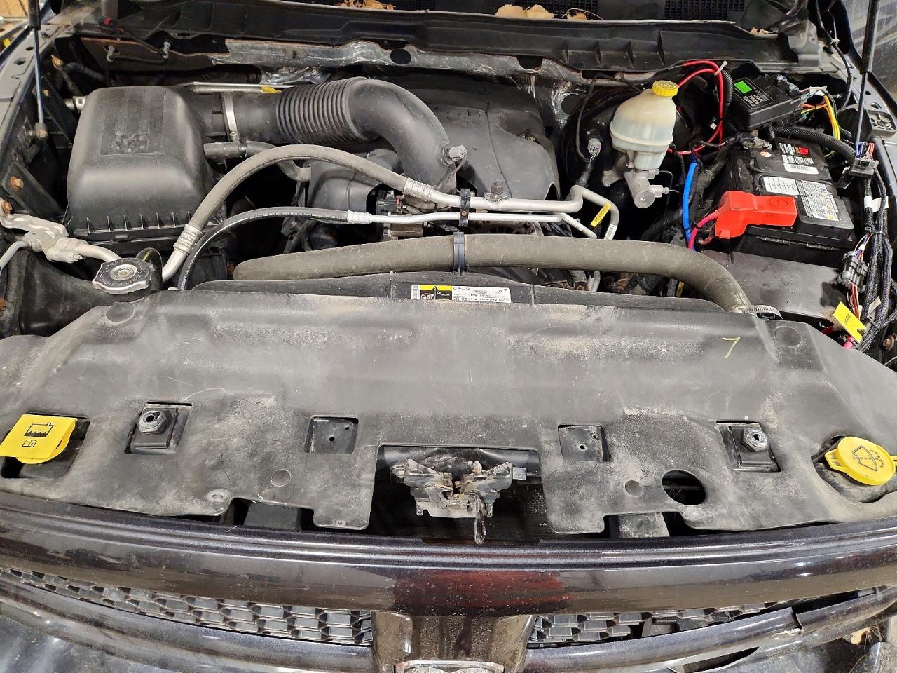 2014 RAM 1500 ST photo 11