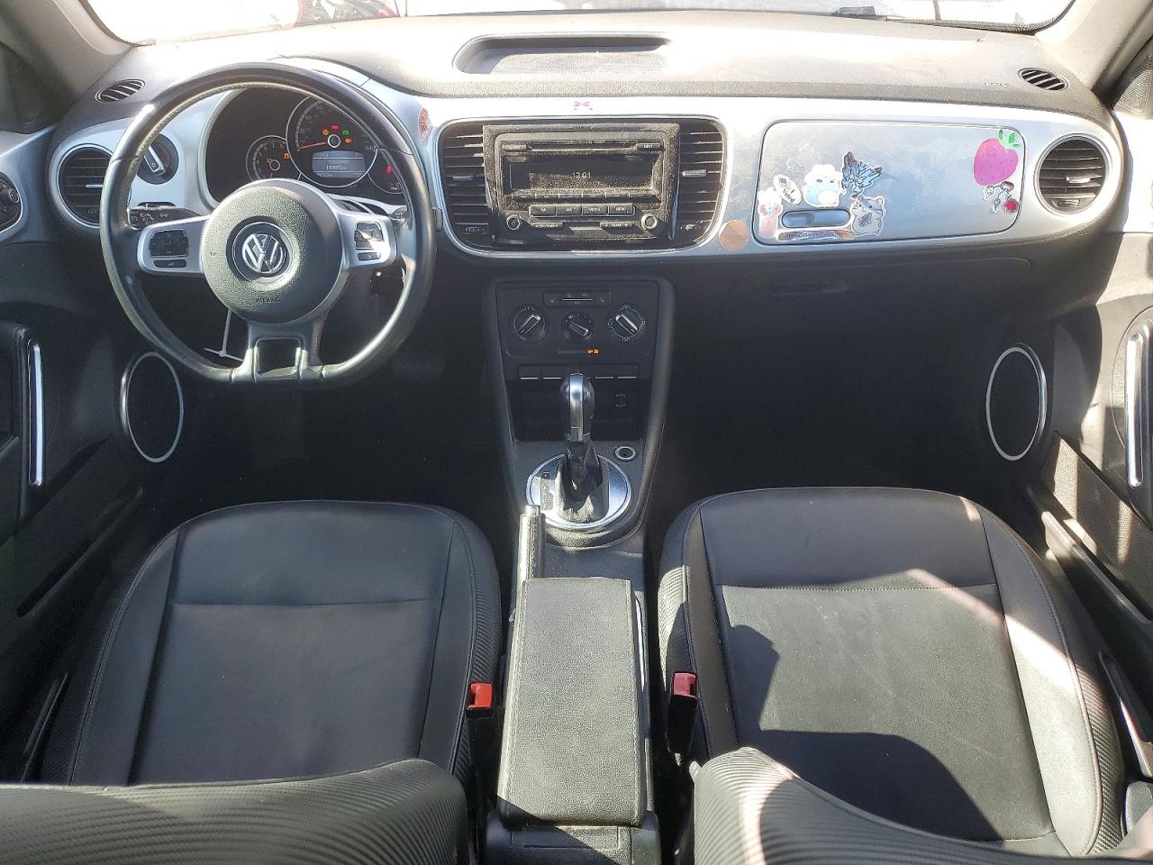2015 VOLKSWAGEN BEETLE 1.8T photo 8