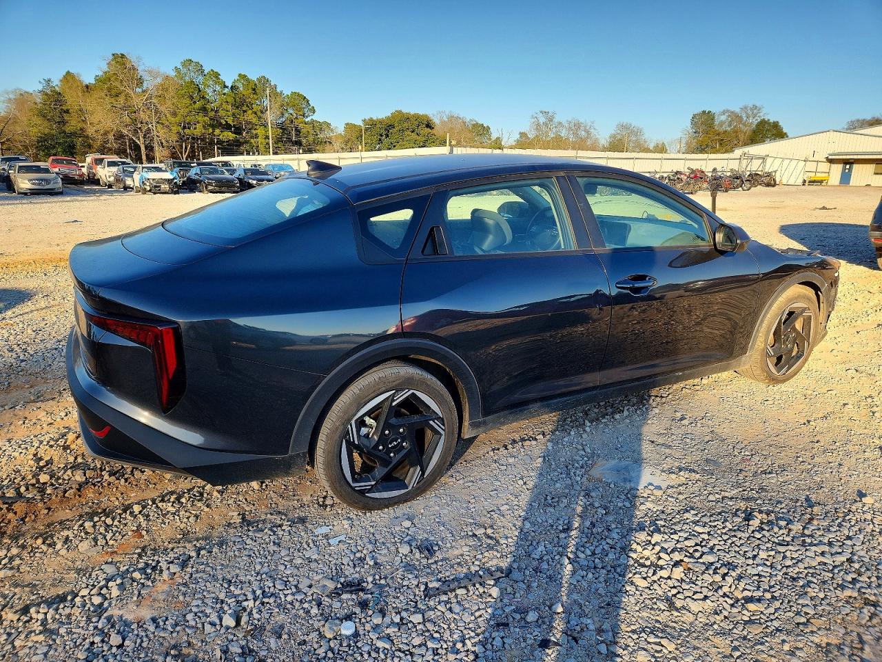 2025 KIA K4 EX photo 3