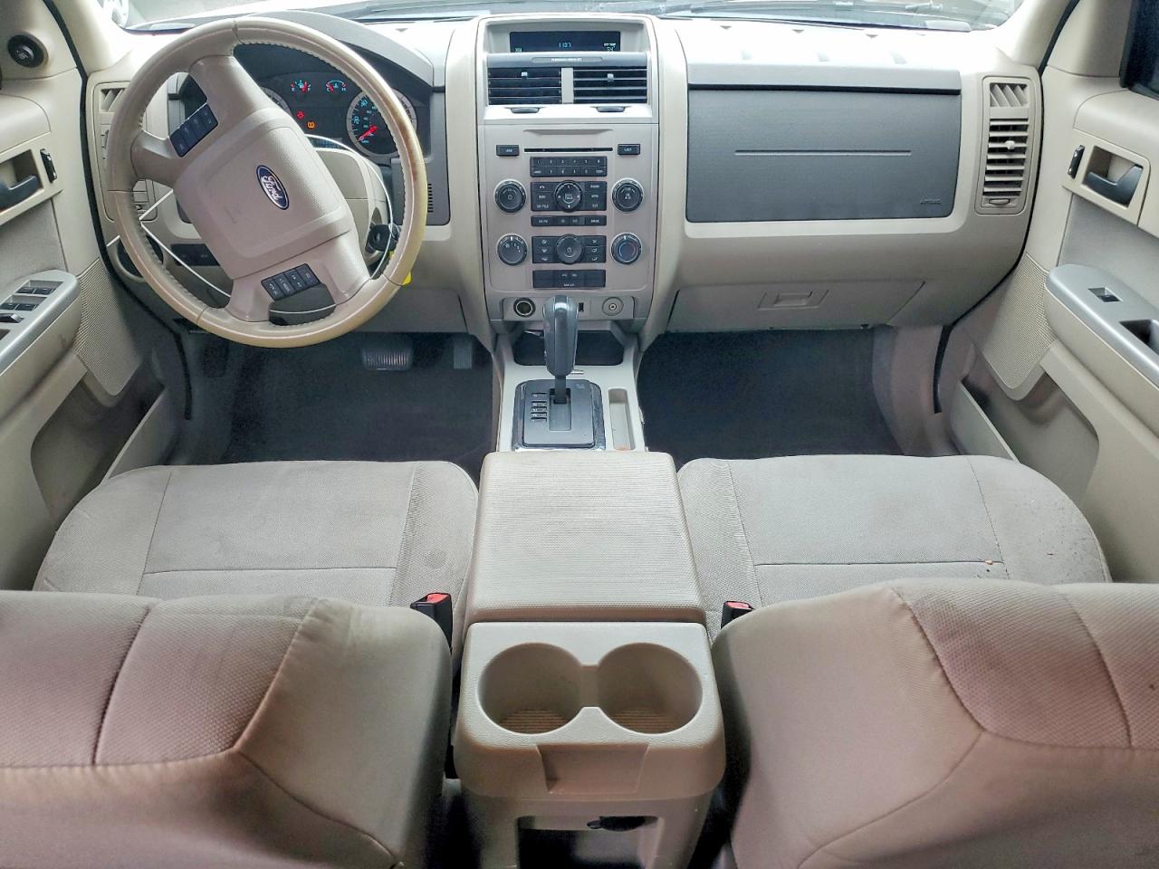 2012 FORD ESCAPE XLT photo 8