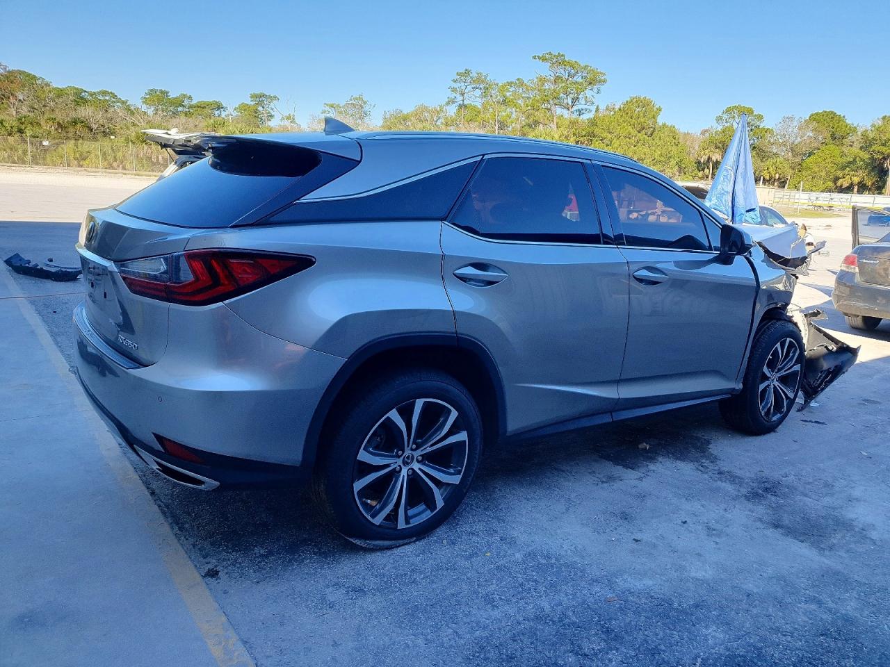 2021 LEXUS RX 350 photo 3