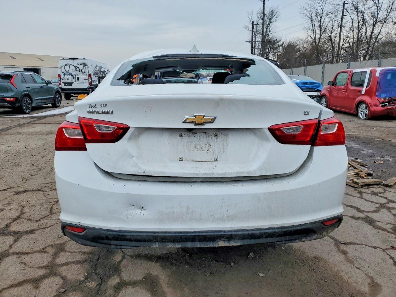 2017 CHEVROLET MALIBU LT photo 6
