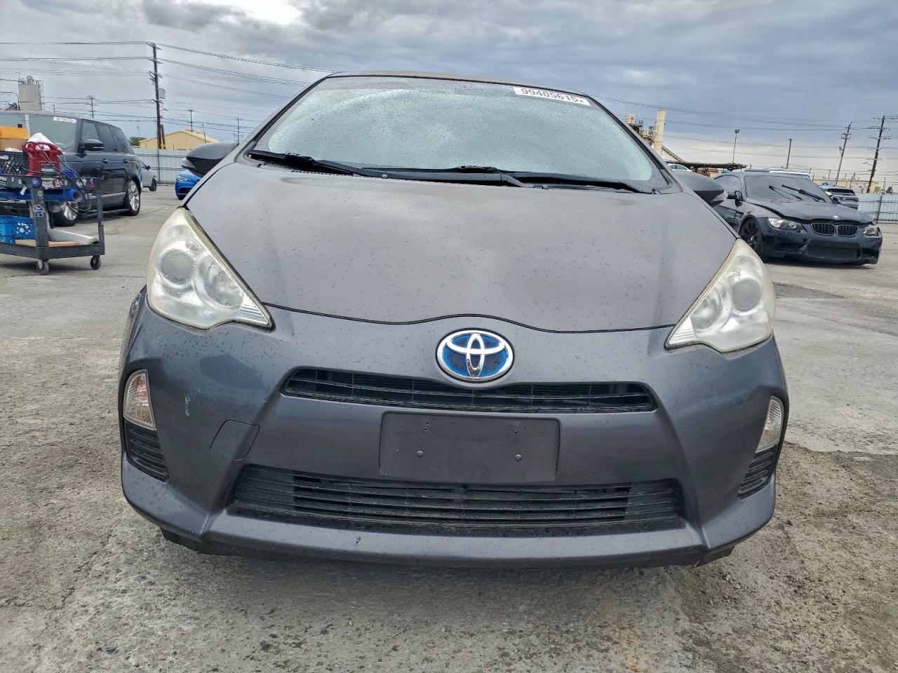 2012 TOYOTA PRIUS C photo 17