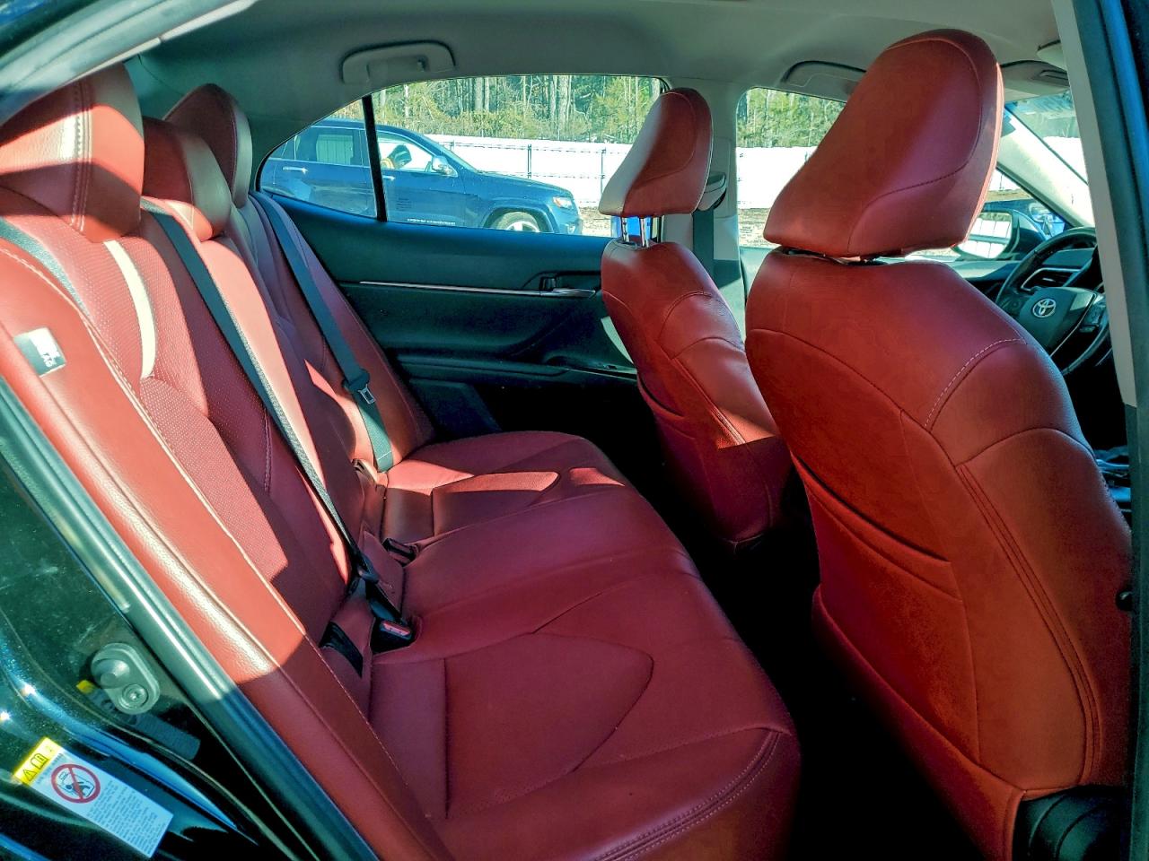 2018 TOYOTA CAMRY L photo 19