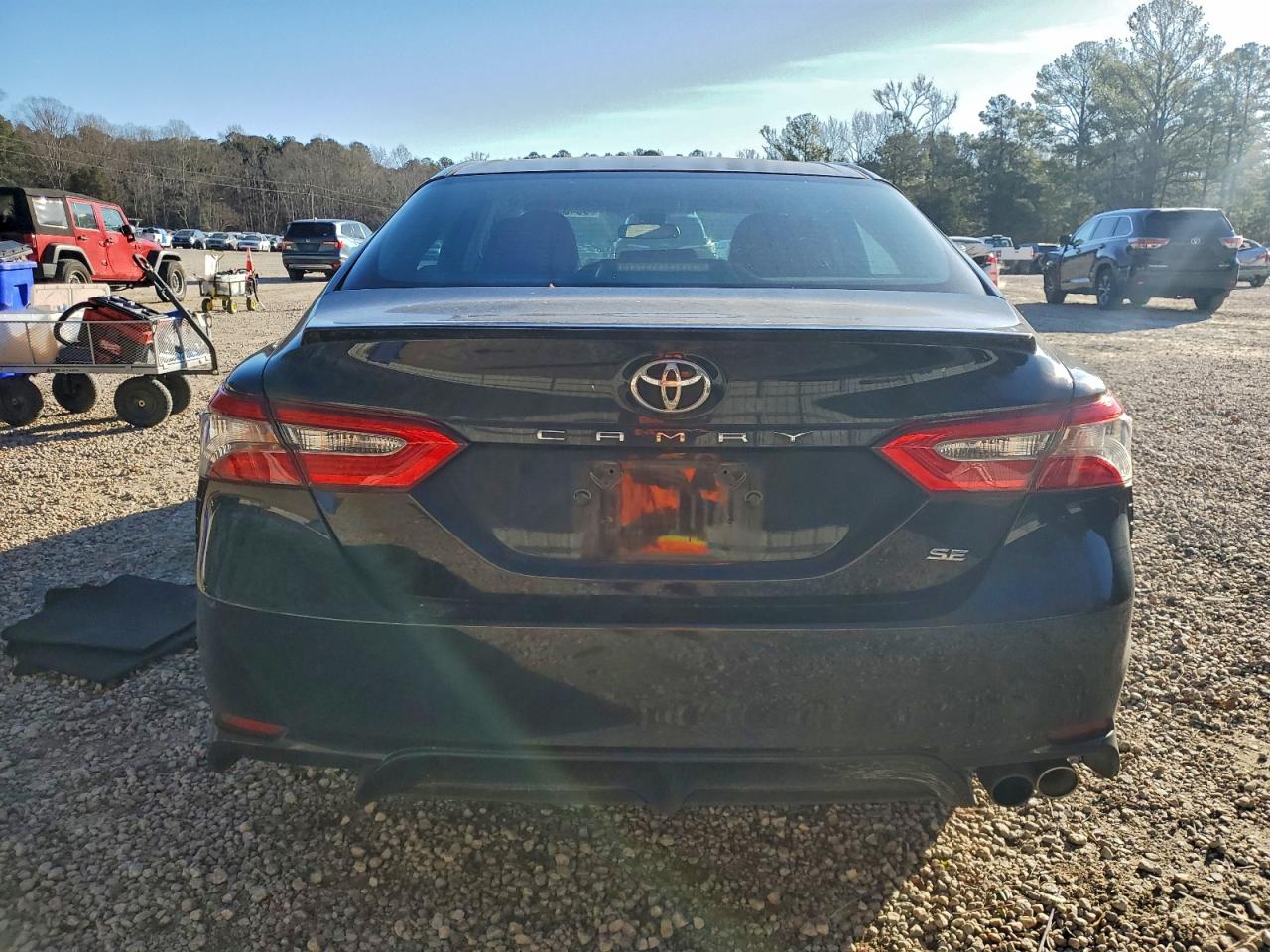 2018 TOYOTA CAMRY L photo 11