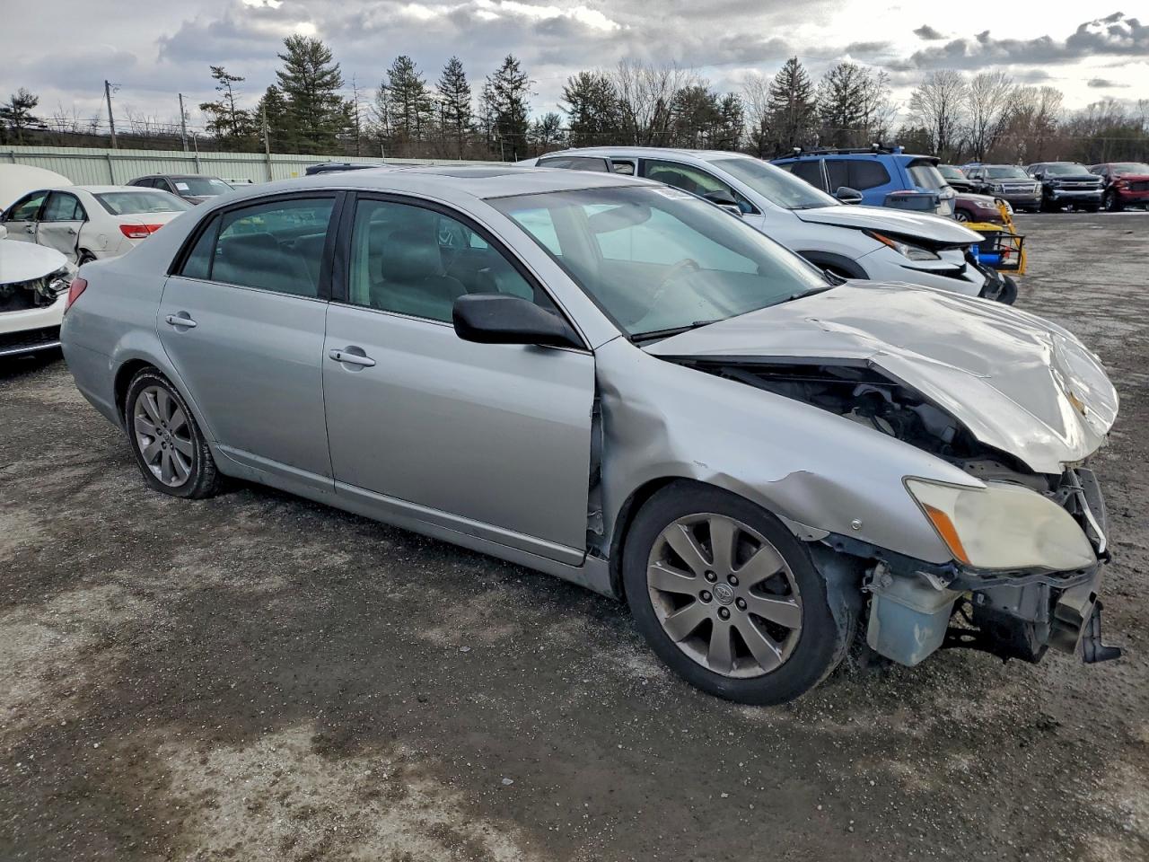 2005 TOYOTA AVALON XL photo 7
