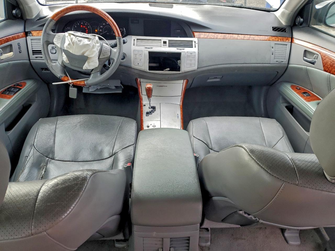 2005 TOYOTA AVALON XL photo 15