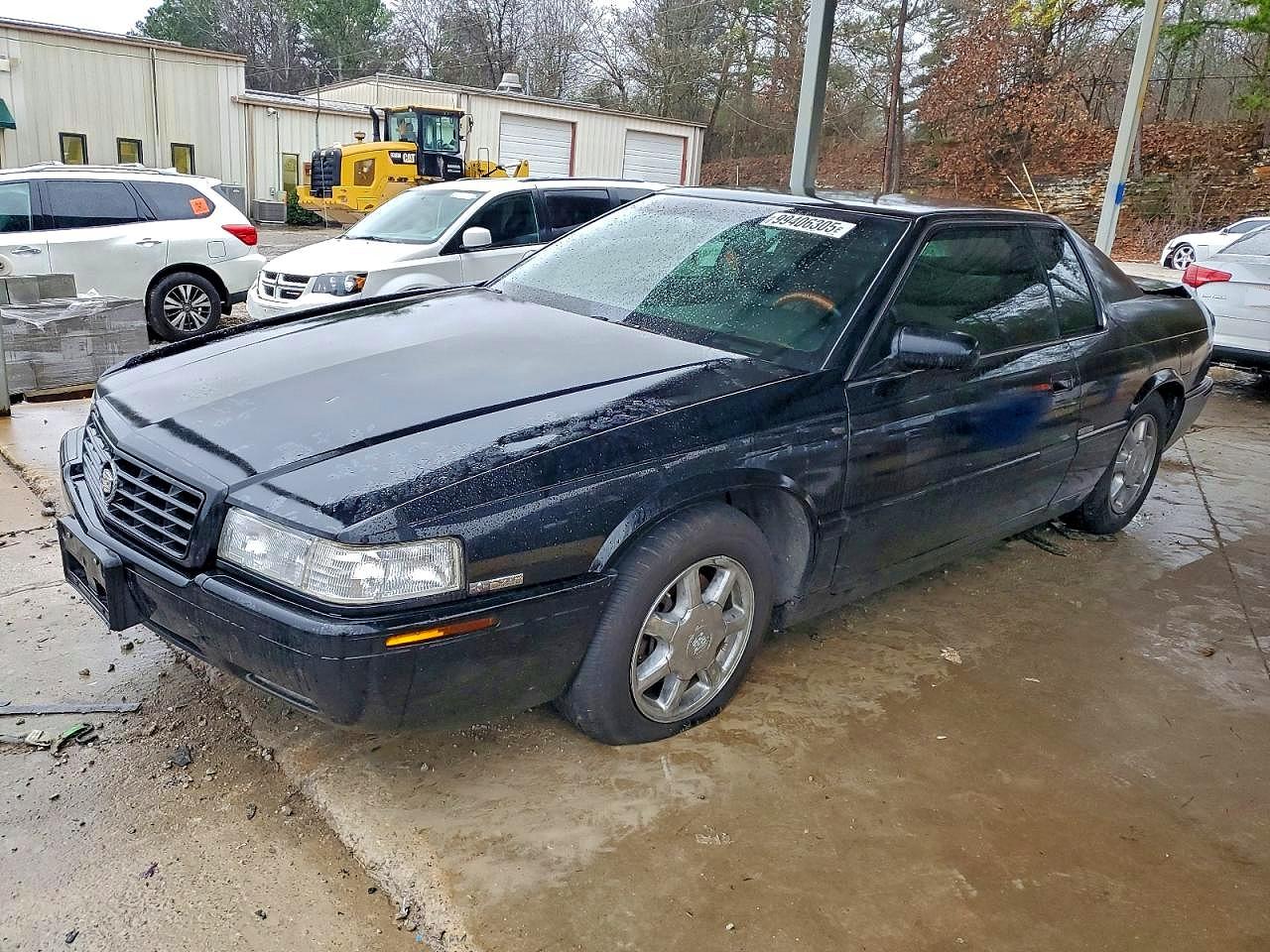 2002 CADILLAC ELDORADO