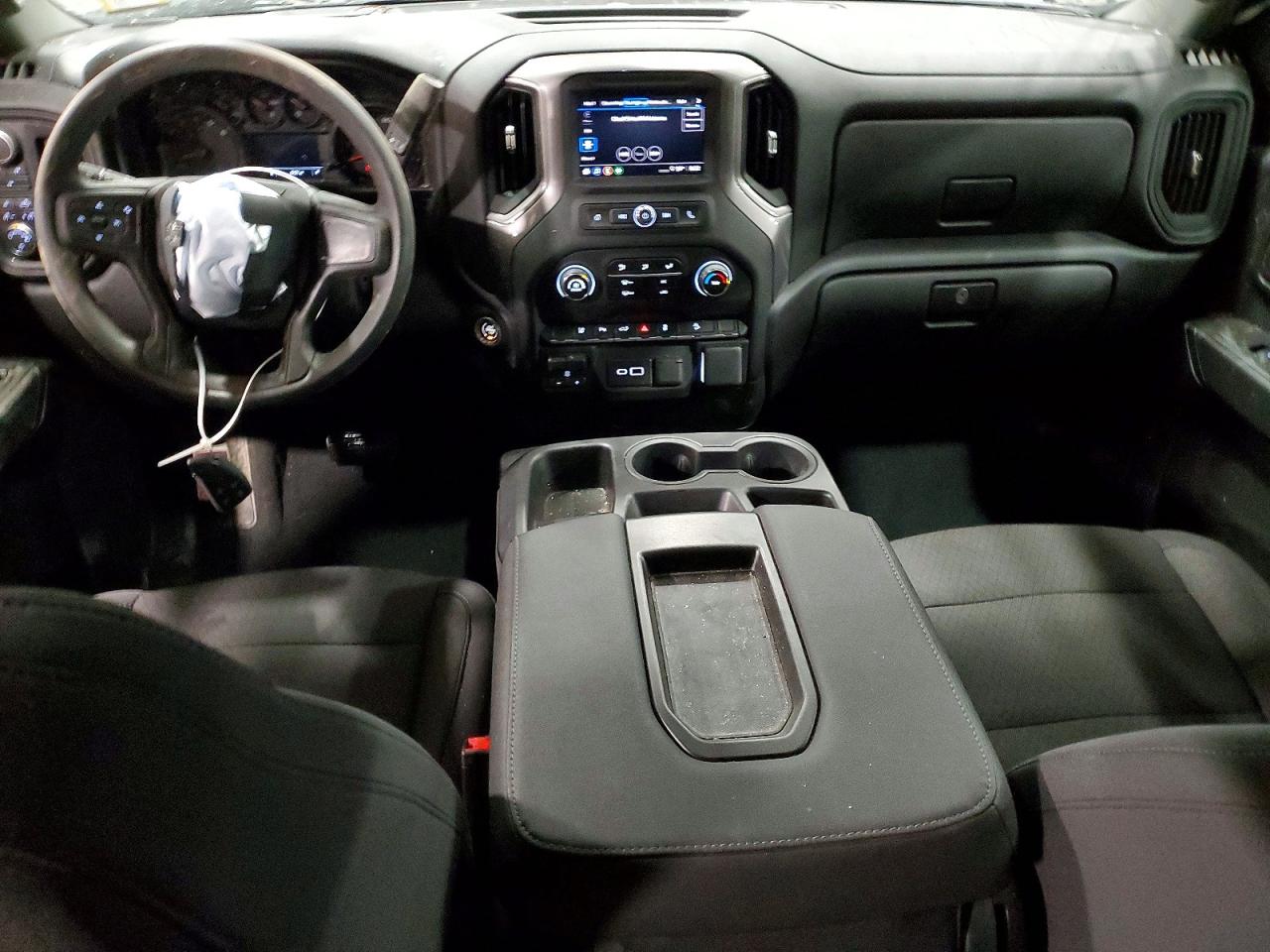 2025 CHEVROLET SILVERADO K2500 CUSTOM photo 8