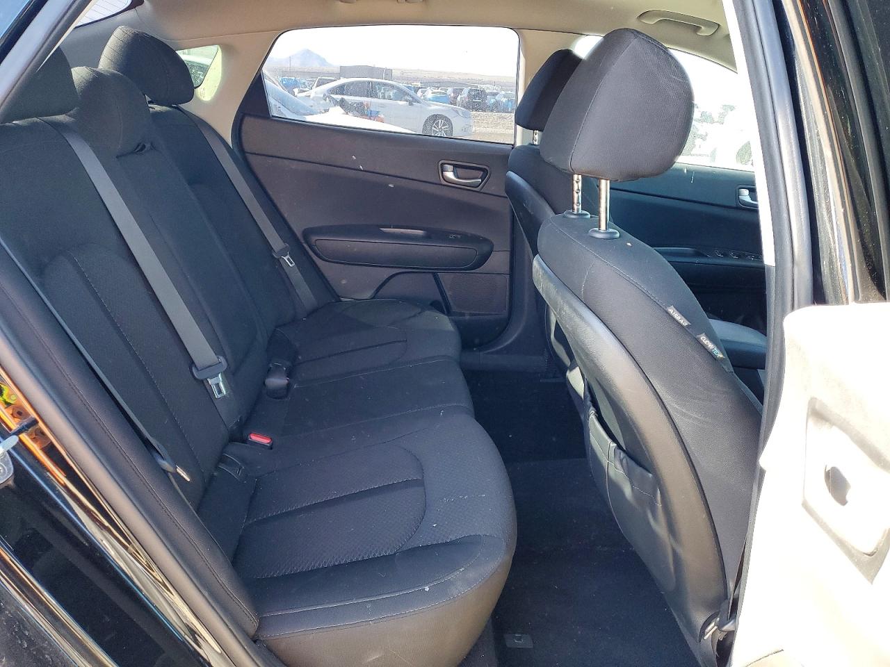 2016 KIA OPTIMA LX photo 10