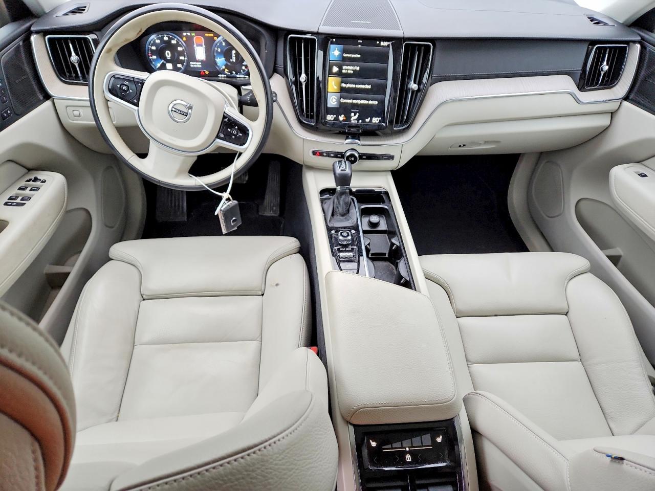 2020 VOLVO XC60 T5 INSCRIPTION photo 8