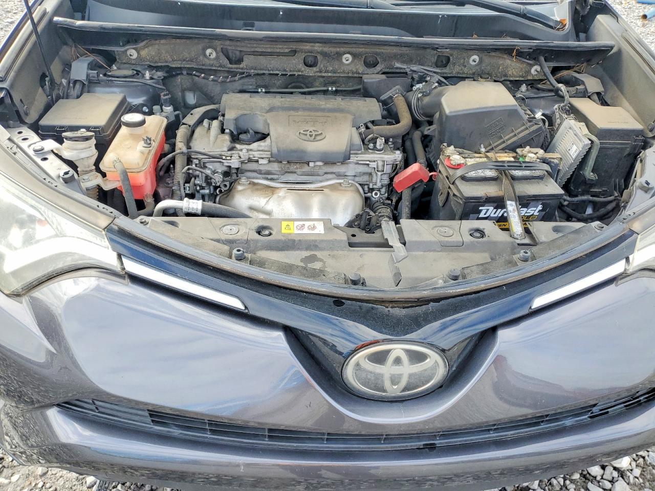 2018 TOYOTA RAV4 LE photo 12
