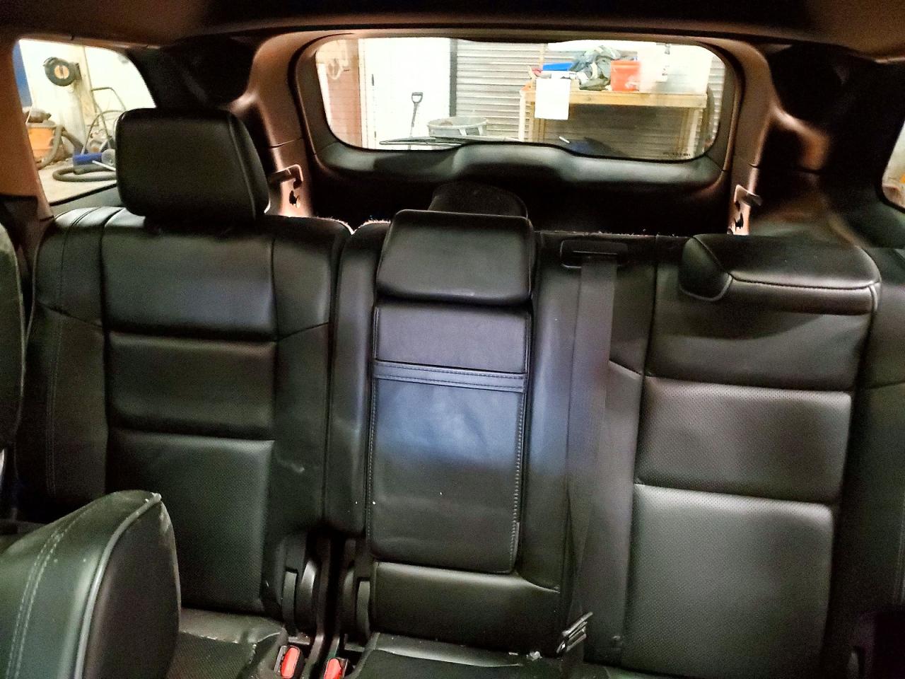 2019 JEEP GRAND CHEROKEE OVERLAND photo 10