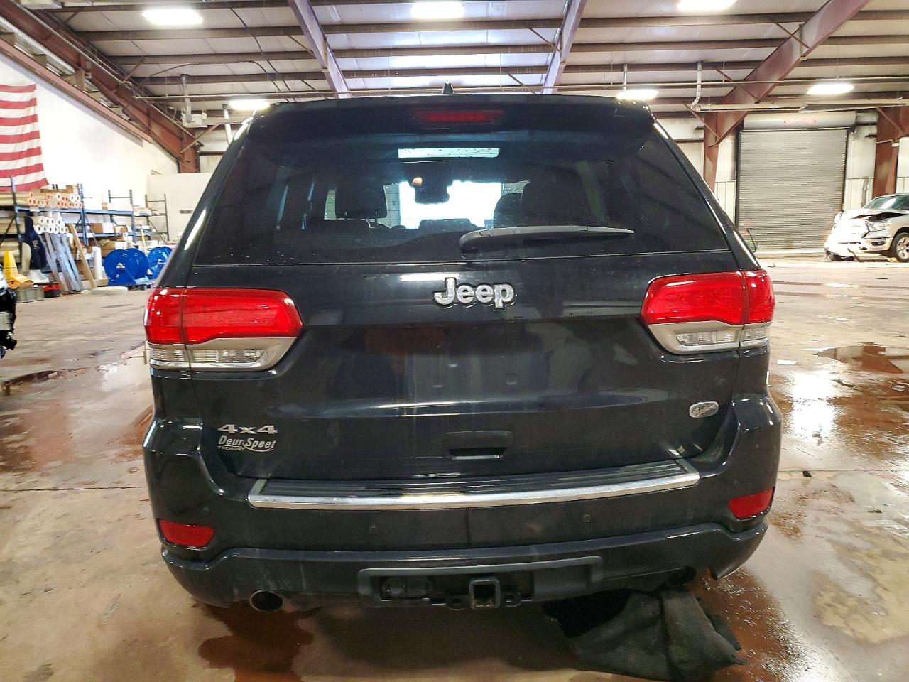 2019 JEEP GRAND CHEROKEE OVERLAND photo 6