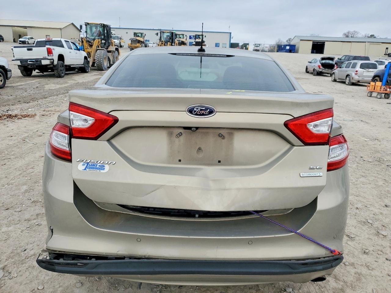 2015 FORD FUSION SE photo 6