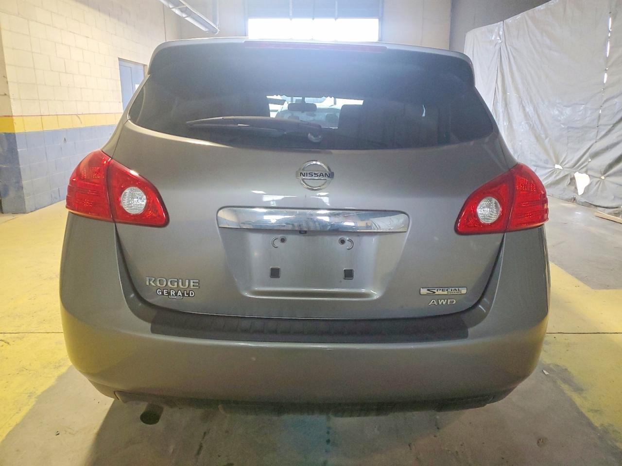 2013 NISSAN ROGUE S photo 6