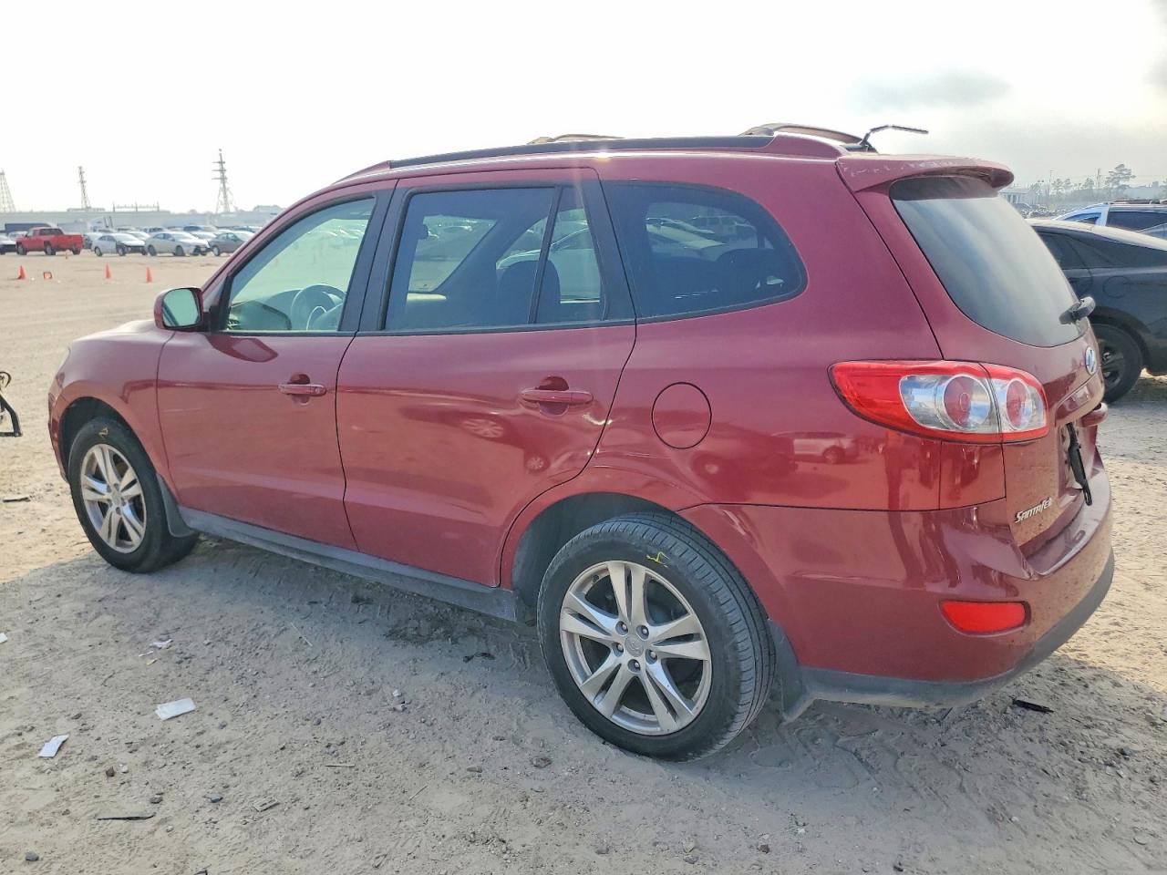 2012 HYUNDAI SANTA FE SE photo 2