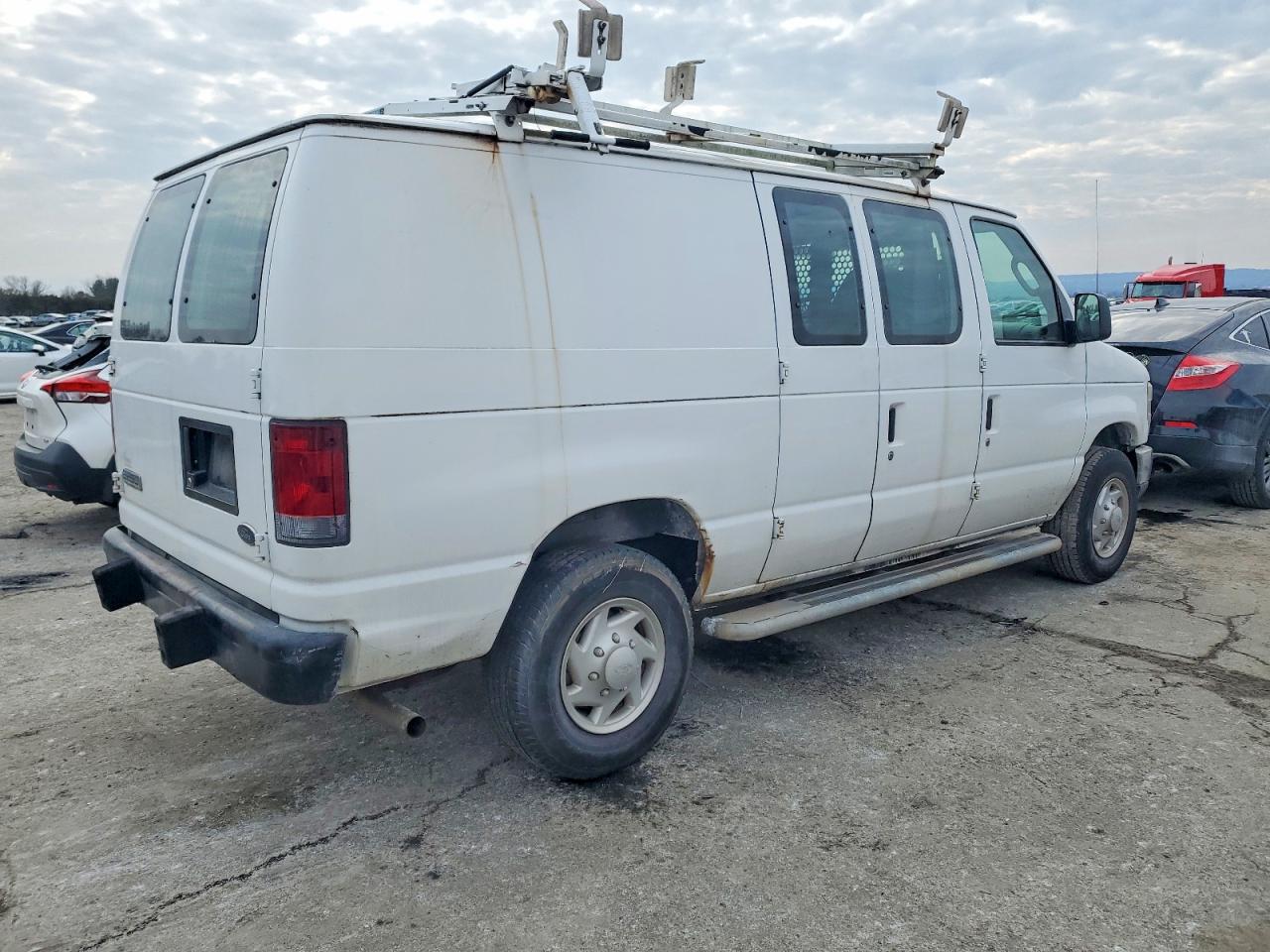 2008 FORD E250 DELIVERY VAN photo 3