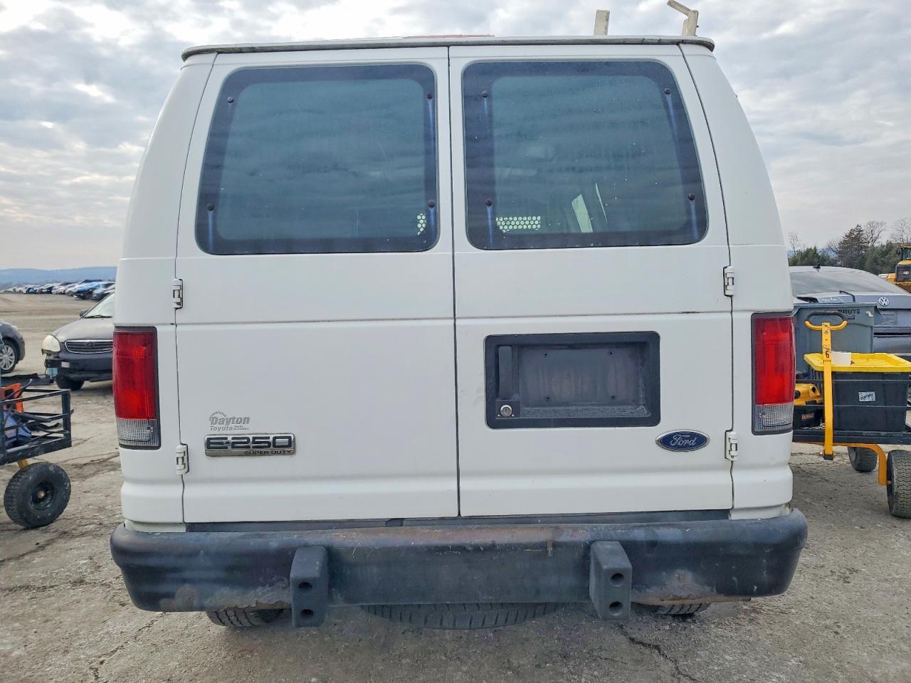 2008 FORD E250 DELIVERY VAN photo 6