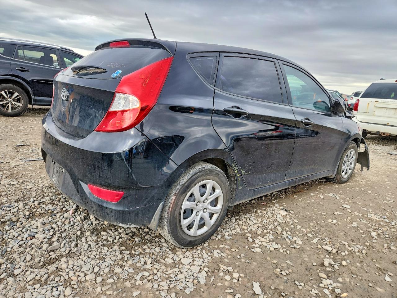 2014 HYUNDAI ACCENT GLS photo 3
