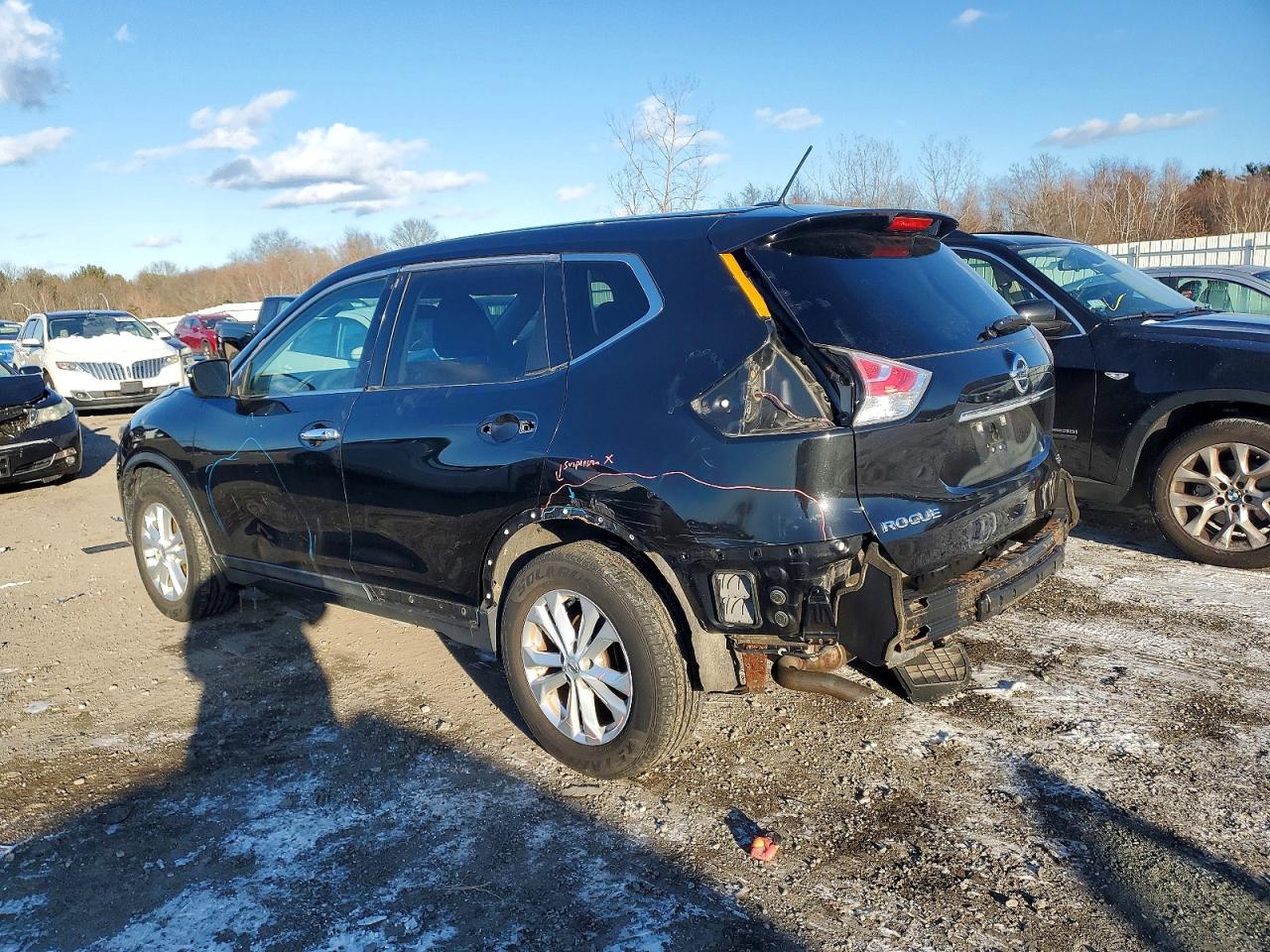2016 NISSAN ROGUE S photo 2