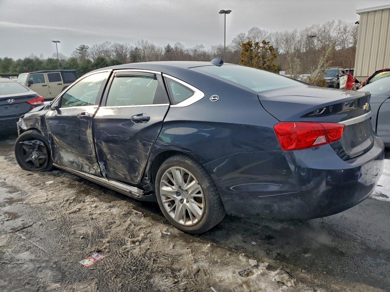 2014 CHEVROLET IMPALA LS photo 2