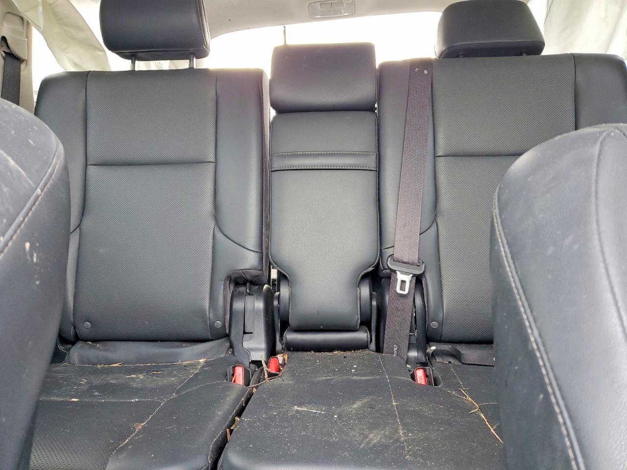 2015 LEXUS GX 460 photo 10