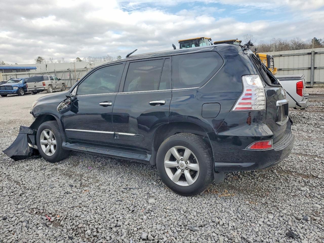2015 LEXUS GX 460 photo 2