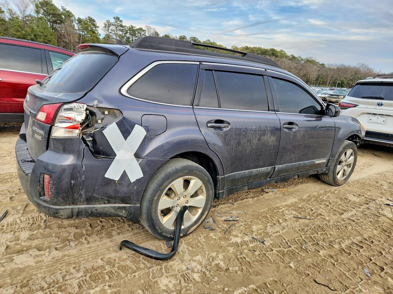 2011 SUBARU OUTBACK 2.5I PREMIUM photo 3