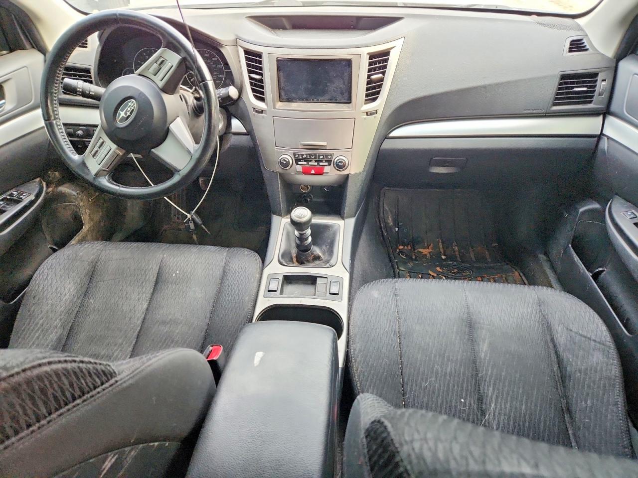 2011 SUBARU OUTBACK 2.5I PREMIUM photo 8
